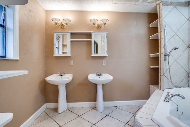 1620 Mamie Road, Greenville, TX 75402