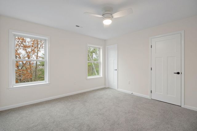 104 E HAVEN CT, Charlottesville, VA 22911