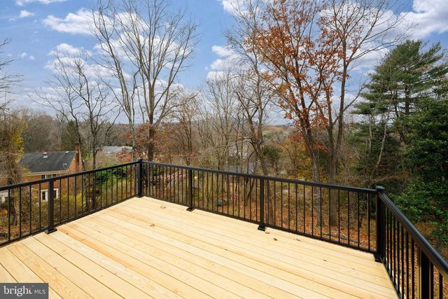 104 E HAVEN CT, Charlottesville, VA 22911