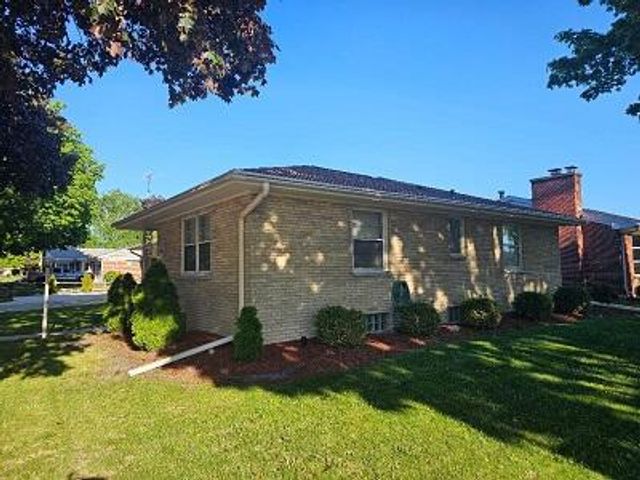 4519 Linderman AVENUE, Racine, WI 53405