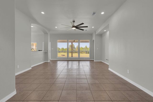 4764 S Fm 271, Bonham, TX 75418