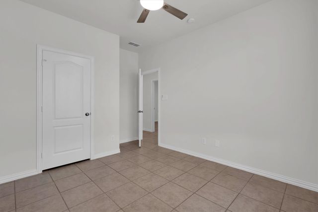 4764 S Fm 271, Bonham, TX 75418