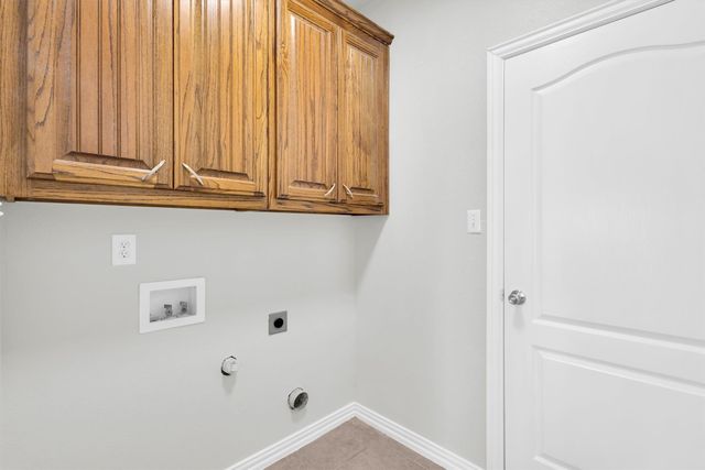 4764 S Fm 271, Bonham, TX 75418