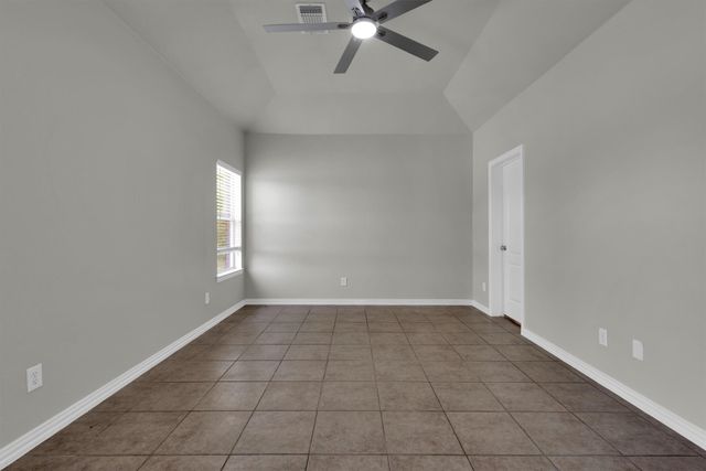 4764 S Fm 271, Bonham, TX 75418