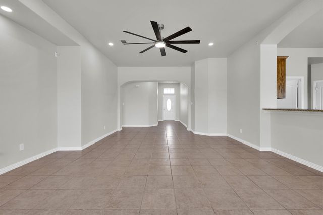 4764 S Fm 271, Bonham, TX 75418