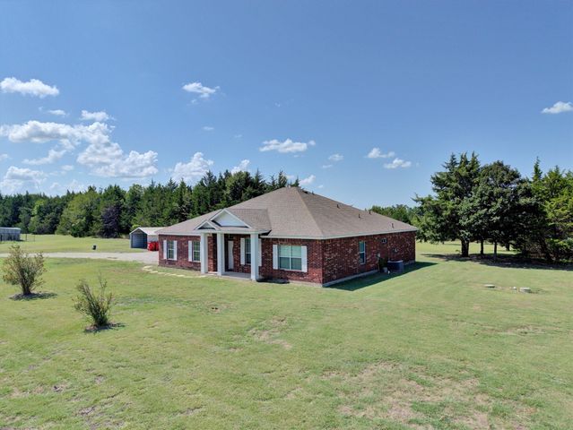 4764 S Fm 271, Bonham, TX 75418