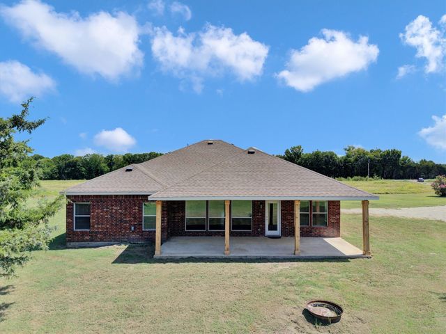 4764 S Fm 271, Bonham, TX 75418