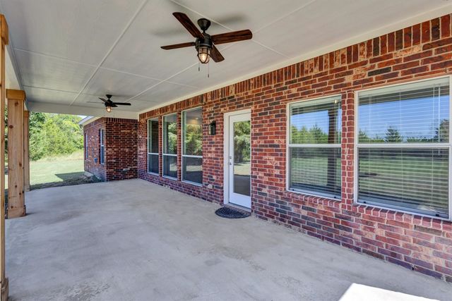 4764 S Fm 271, Bonham, TX 75418