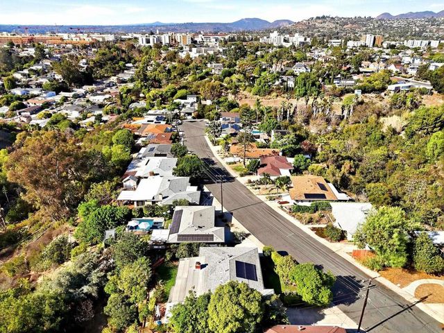 4804 60th St, San Diego, CA 92115