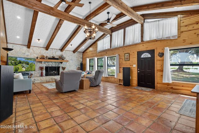 163 SUNNY Lane, Pomona Park, FL 32181
