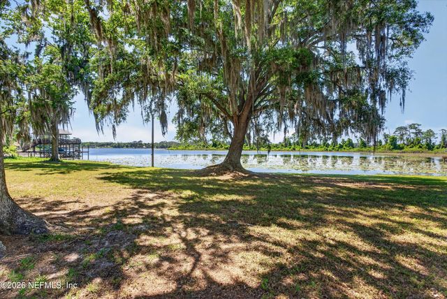 163 SUNNY Lane, Pomona Park, FL 32181