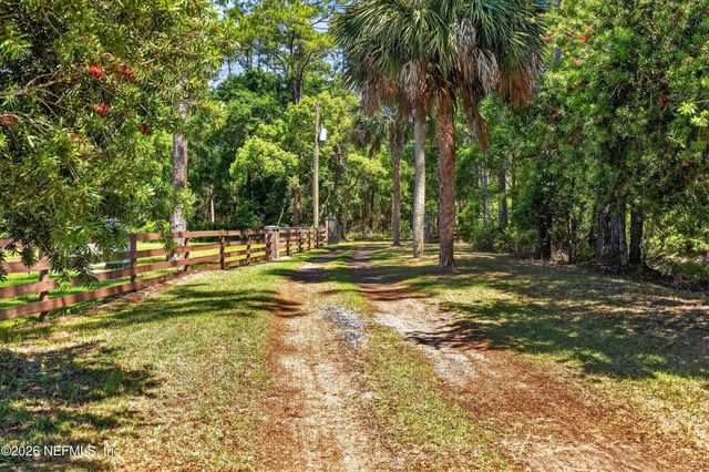 163 SUNNY Lane, Pomona Park, FL 32181
