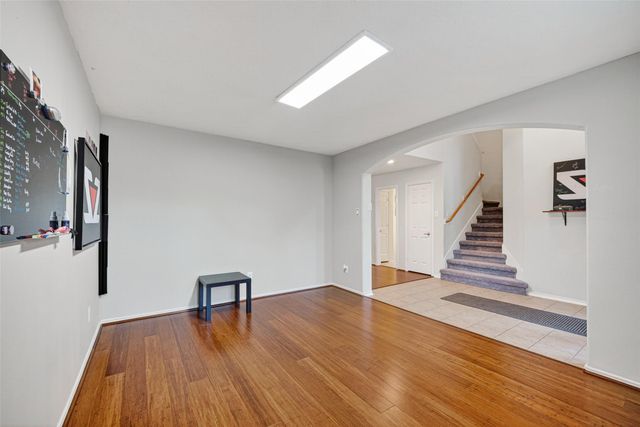 12042 Clear Brook Oak Street, Houston, TX 77089