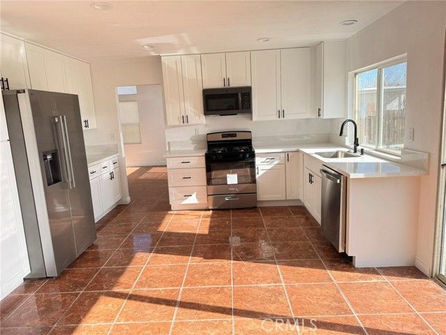 14325 Tawney Ridge, Victorville, CA 92394