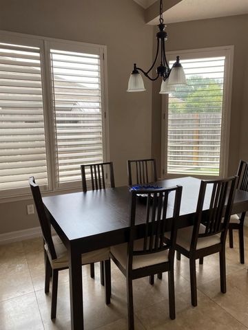 11611 Canyon Breeze Drive, Tomball, TX 77377