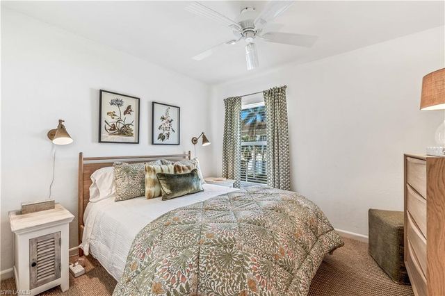 282 4th ST S # 204, Naples, FL 34102