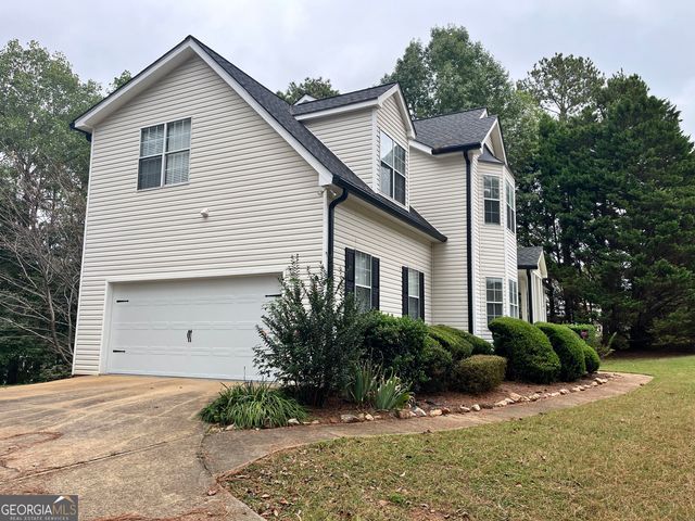 245 Sturgess Run, Sharpsburg, GA 30277