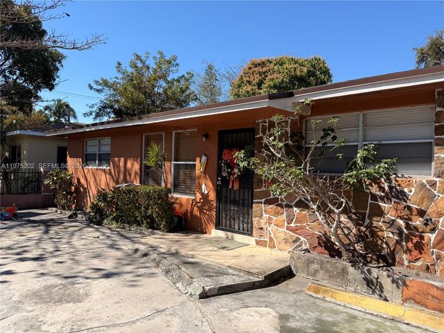 313 NE 57th St 313, Miami, FL 33137