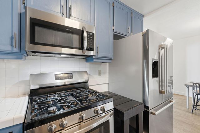 630 Auburn Street, Tulare, CA 93274