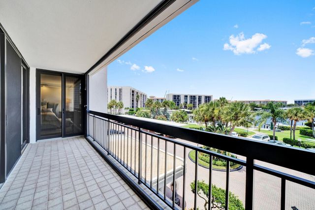 2697 N Ocean Boulevard F-303, Boca Raton, FL 33431