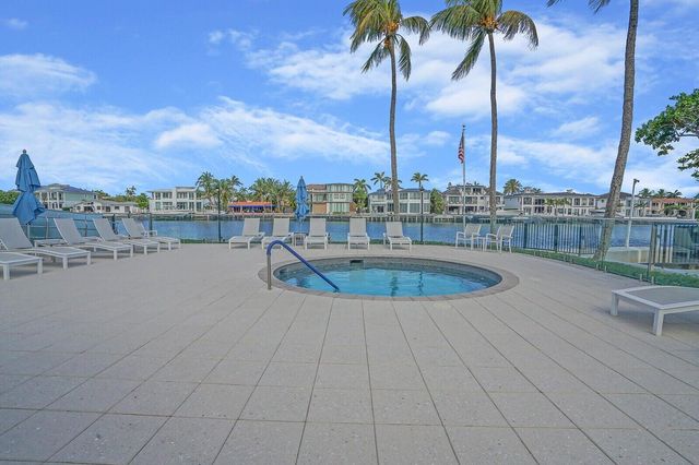 2697 N Ocean Boulevard F-303, Boca Raton, FL 33431