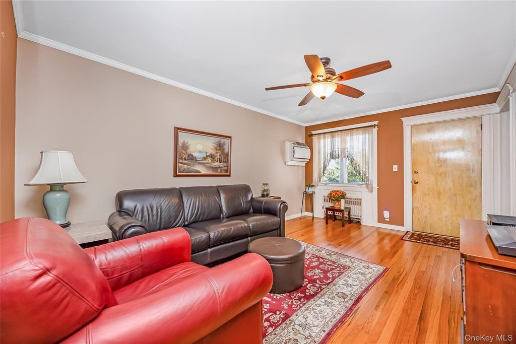 149-27 Lefferts Boulevard, South Ozone Park, NY 11420 — photo 5