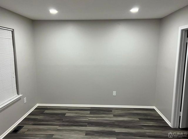 254 Bromley Place, East Brunswick, NJ 08816