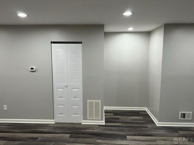 254 Bromley Place, East Brunswick, NJ 08816