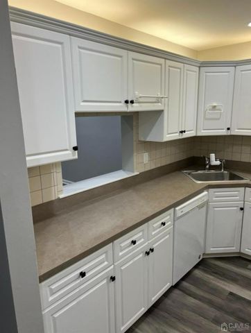 254 Bromley Place, East Brunswick, NJ 08816