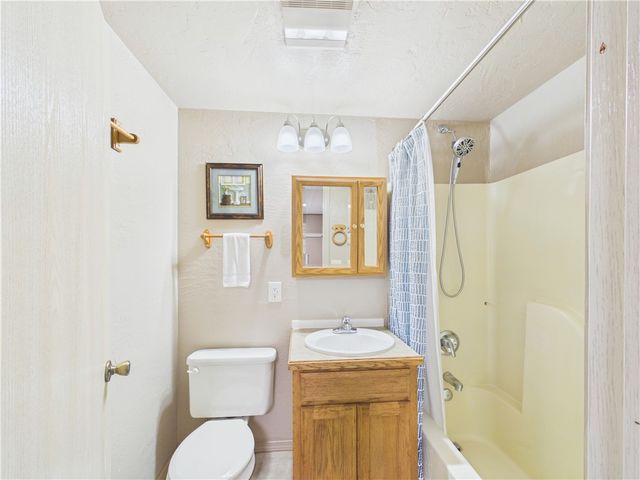 11646 Cedar Drive, Garfield, AR 72732