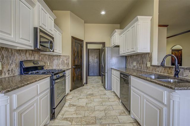 3424 NW 189th Street, Edmond, OK 73012