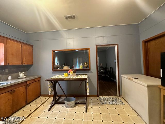 7 Junkin Street, Natchez, MS 39120