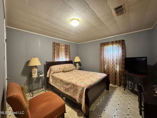 7 Junkin Street, Natchez, MS 39120