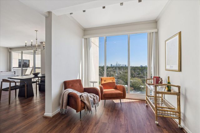 49 Briar Hollow Lane Lane 1004, Houston, TX 77027