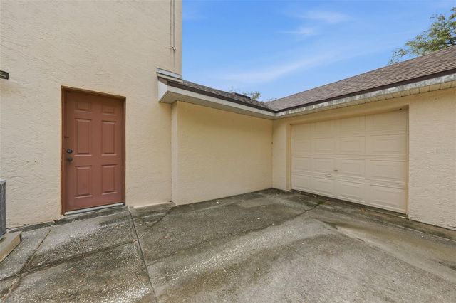 16017 HARBAR OAKS DRIVE, Montverde, FL 34756