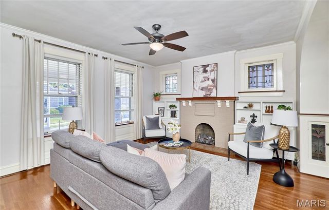 3452 Gasconade Street, St Louis, MO 63118