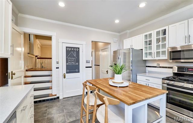 3452 Gasconade Street, St Louis, MO 63118