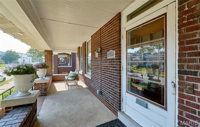 3452 Gasconade Street, St Louis, MO 63118