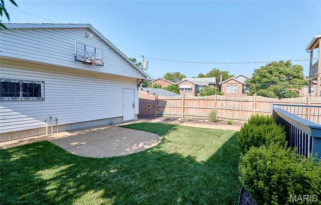 3452 Gasconade Street, St Louis, MO 63118