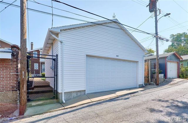 3452 Gasconade Street, St Louis, MO 63118