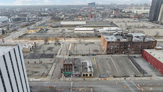 1350 W Fort Street, Detroit, MI 48226