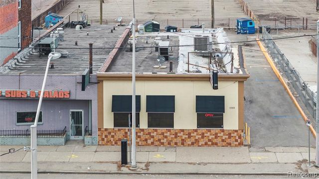 1350 W Fort Street, Detroit, MI 48226