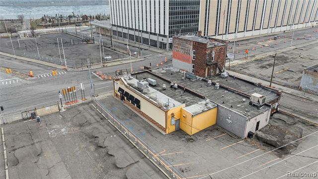 1350 W Fort Street, Detroit, MI 48226