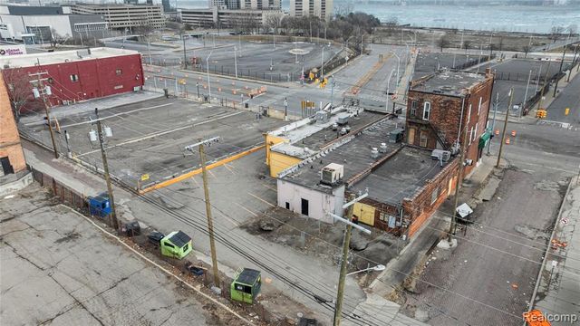1350 W Fort Street, Detroit, MI 48226