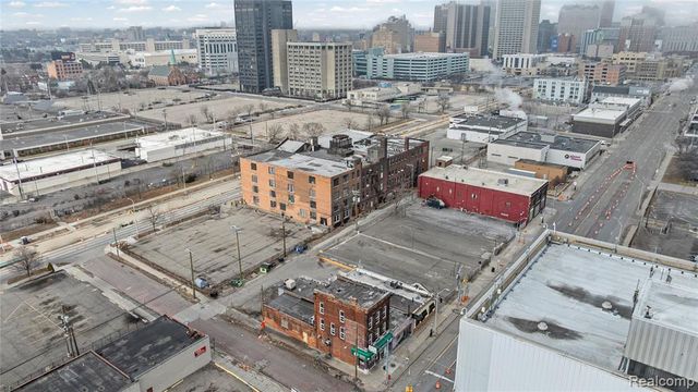 1350 W Fort Street, Detroit, MI 48226