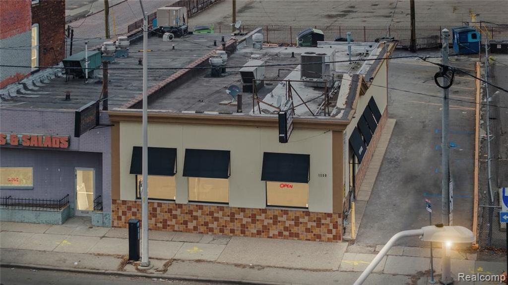 1350 W Fort Street, Detroit, MI 48226