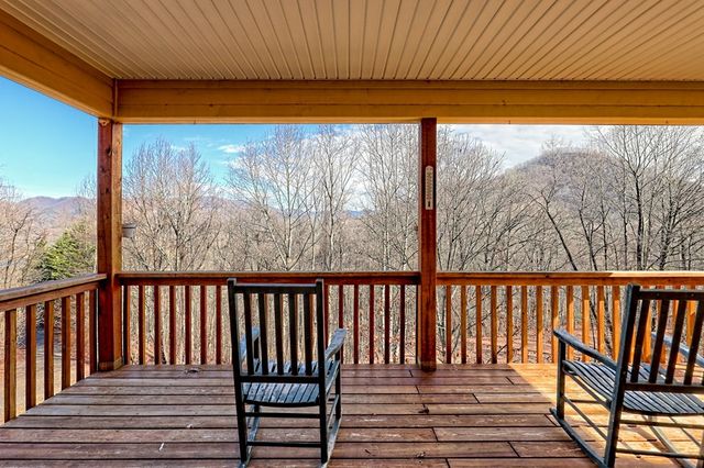 162 Eagles View Valley, Hayesville, NC 28904