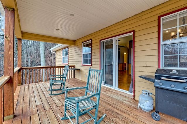 162 Eagles View Valley, Hayesville, NC 28904