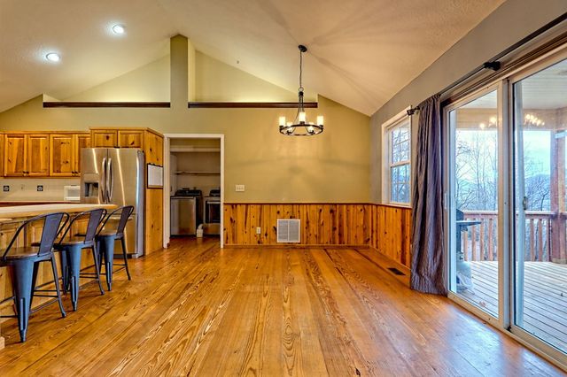 162 Eagles View Valley, Hayesville, NC 28904