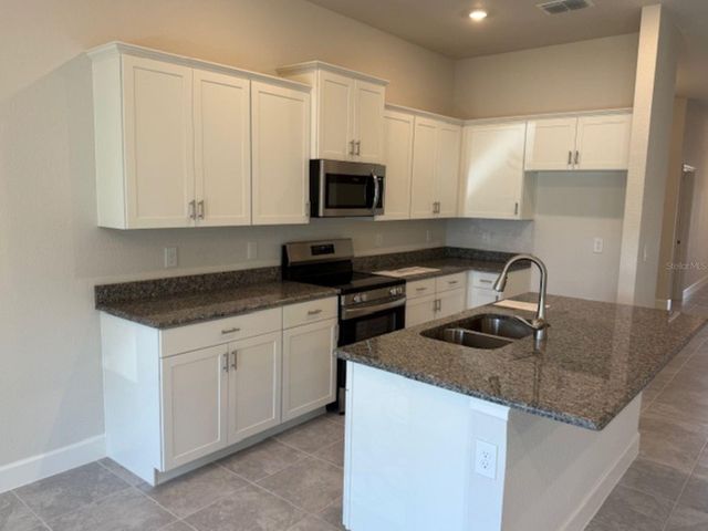 2158 NW 23RD LOOP, Ocala, FL 34475